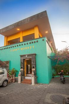 Hostel Funky Monkey Bali *